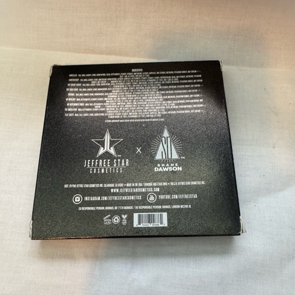 Jeffree Star Mini Controversy Palette - Picture 2 of 5